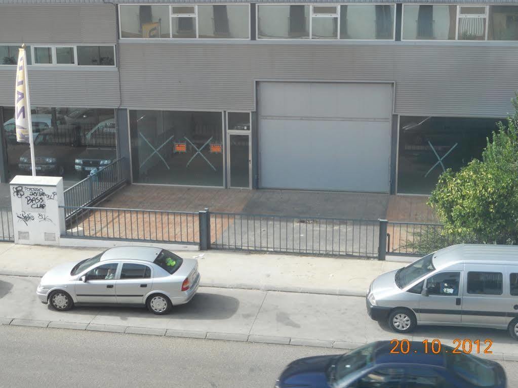 Hostal Restaurante Hermanos Zamora Palma del Rio Bagian luar foto